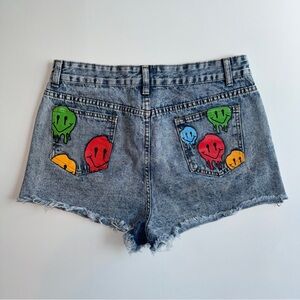 SHEIN Cartoon Face Print Raw Hem High Rise Denim Shorts Size Large (8/10)